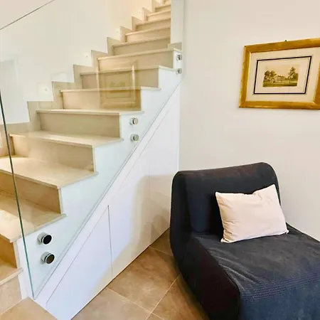 Dalia Apartment *
